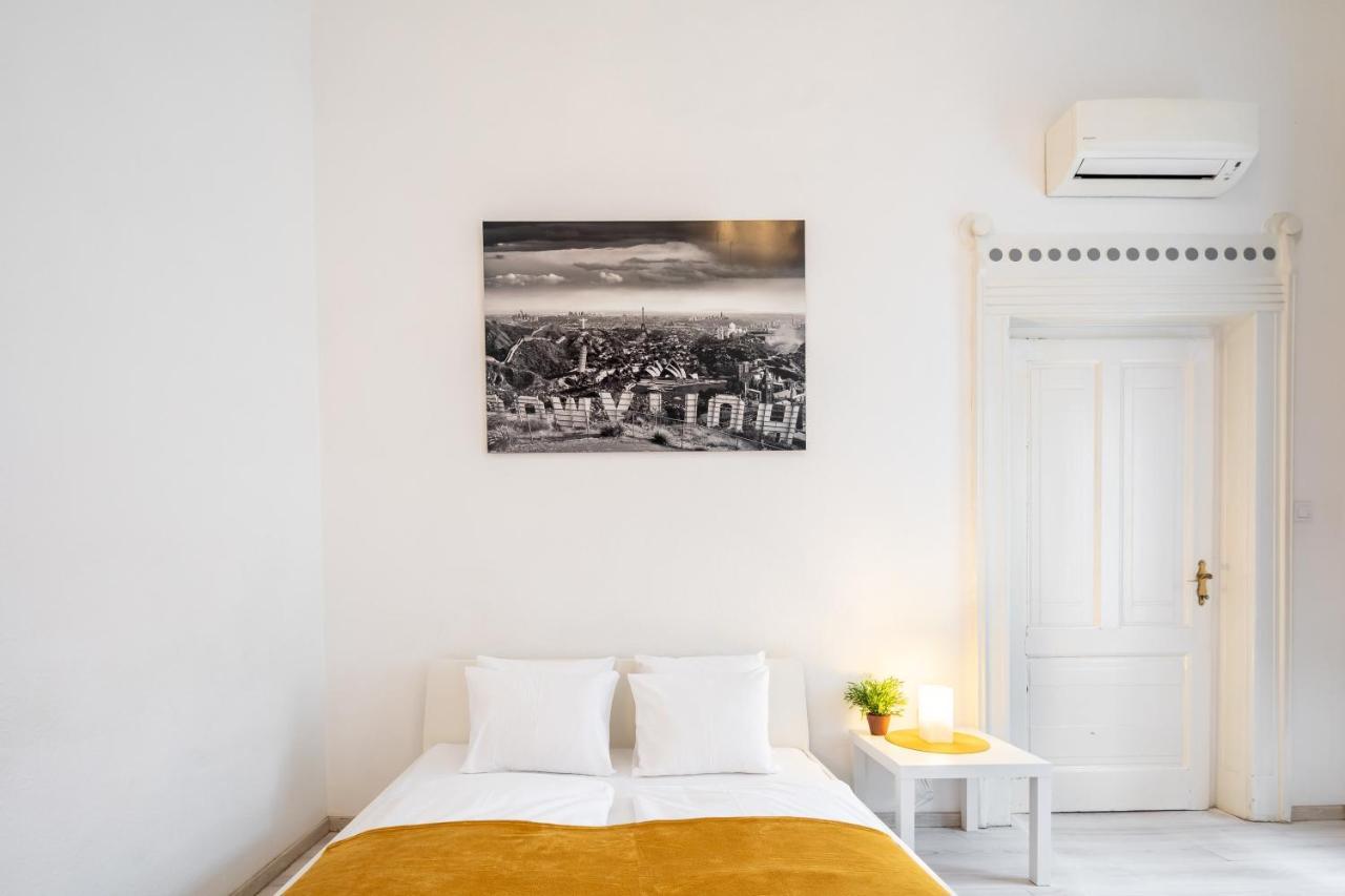 New, High Quality Apartment In The City Center 布达佩斯 外观 照片