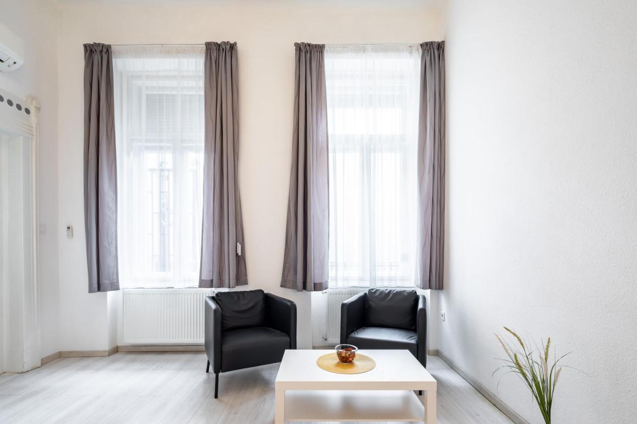 New, High Quality Apartment In The City Center 布达佩斯 外观 照片